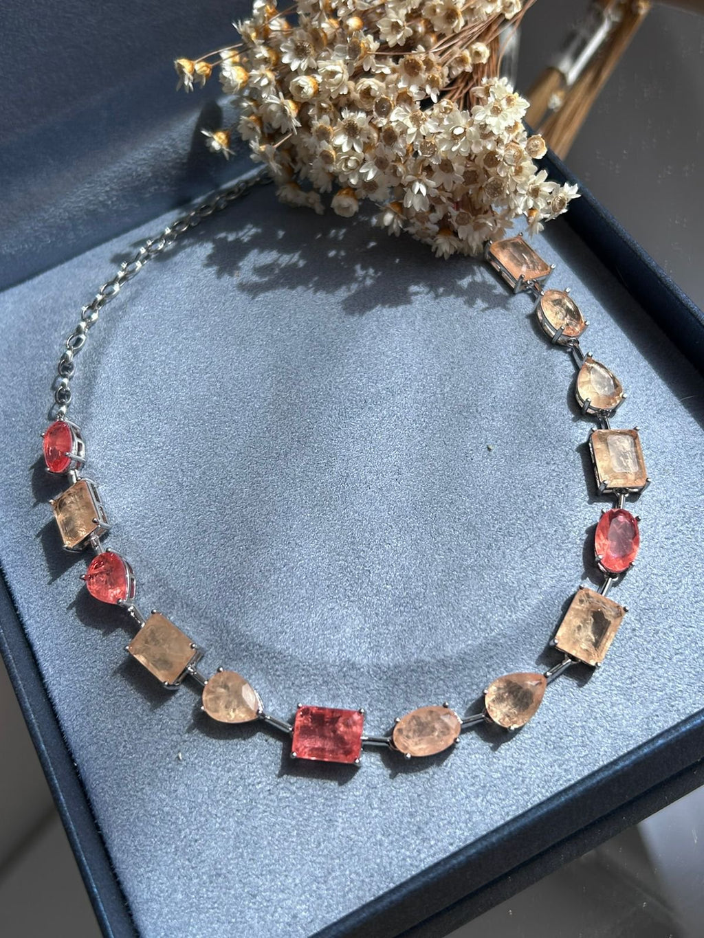 Colar Pedras Mistas Alaranjadas Tangerina