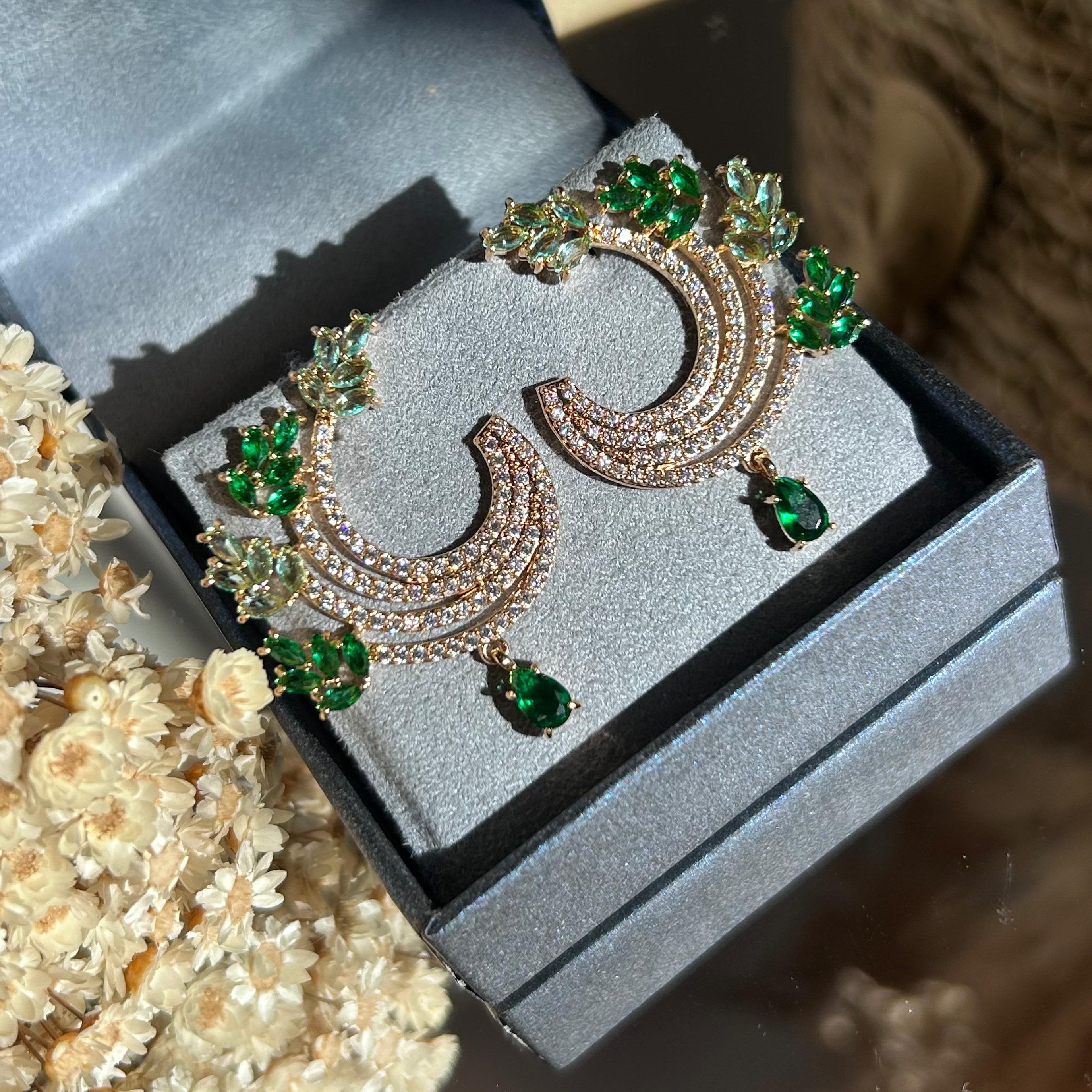 Brinco Argola Frontal Folhas Verde Esmeralda