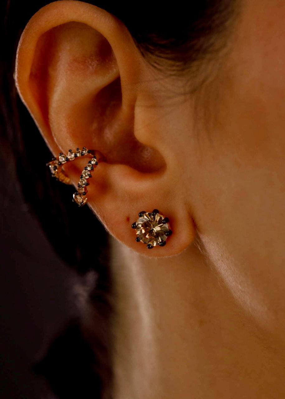 Brinco Solitário Morganita Dois Banhos