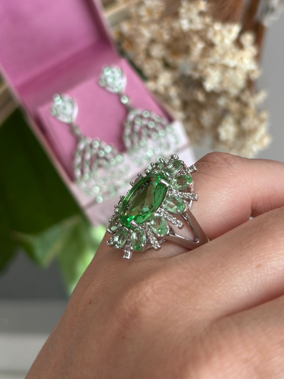 Conjunto Brinco e Anel Verde Menta Prateado