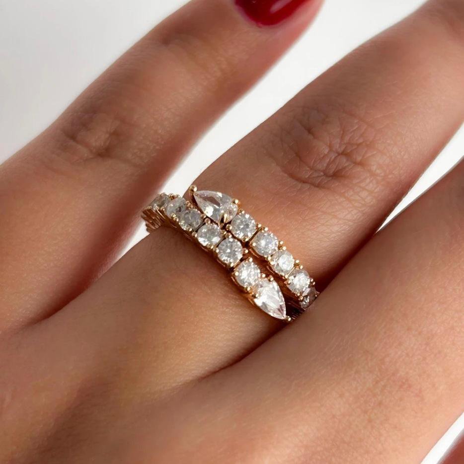 Anel Riviera Gota Ajustável Dourado